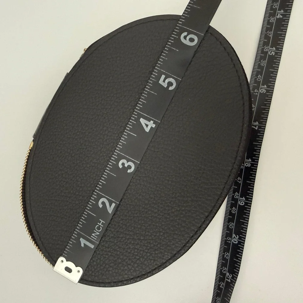 Cuyana Black Pebbled Leather Oval Jewelry Case Travel Organizer Gold Hardware - Picture 6 of 7
